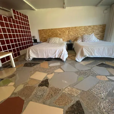 Jacaranda Homestay