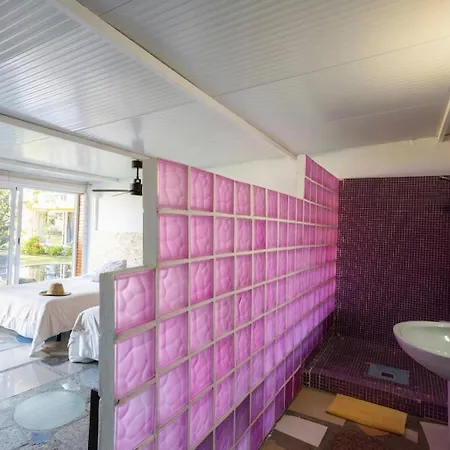 Jacaranda Homestay Cadiz