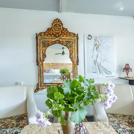 Homestay Jacaranda *
