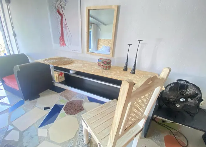 Homestay Jacaranda Cadiz