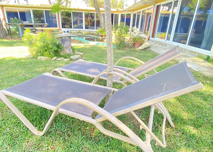 Jacaranda Homestay Cadiz