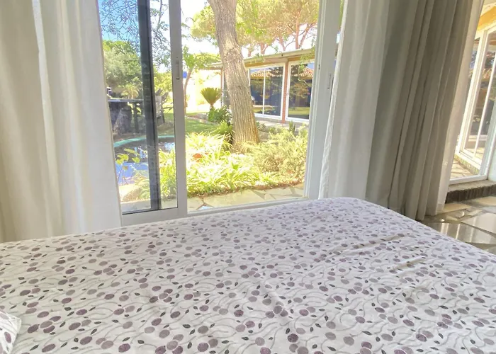 Privatunterkunft Jacaranda *